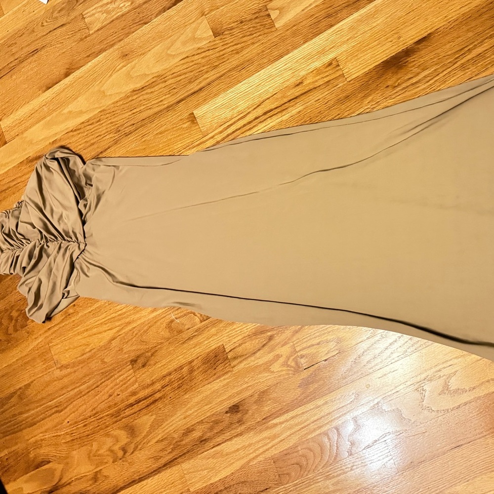 Nude sculpted maxi dress like helsa mugler - Picture 8 of 14